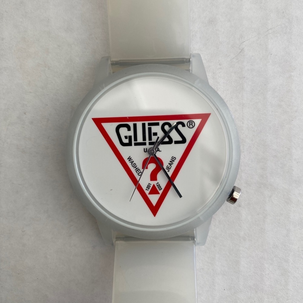 NEW GUESS Classic Quartz Unisex Silicone Watch